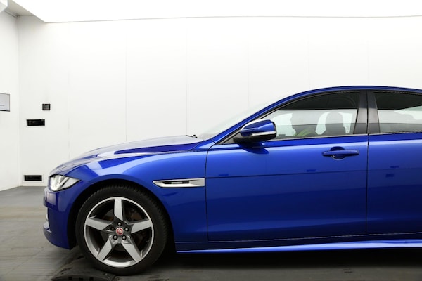 Used Jaguar XE 2017 for sale - 76314628: Photo 9