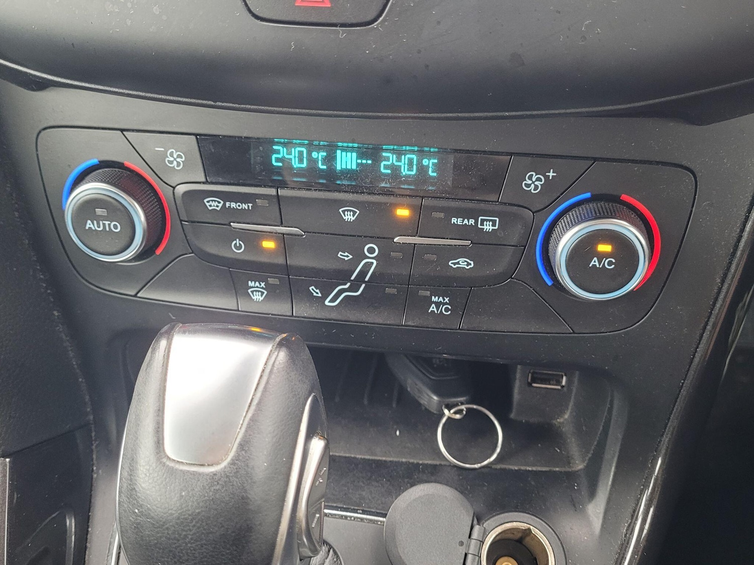 Used Ford Focus 2017 for sale - 76925957: Photo 11