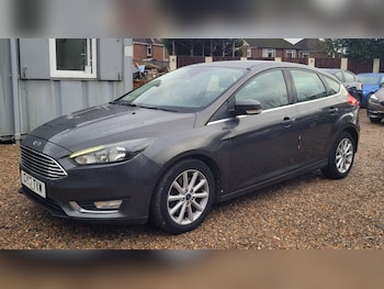 Used Ford Focus 2017 for sale - 76925957: Photo