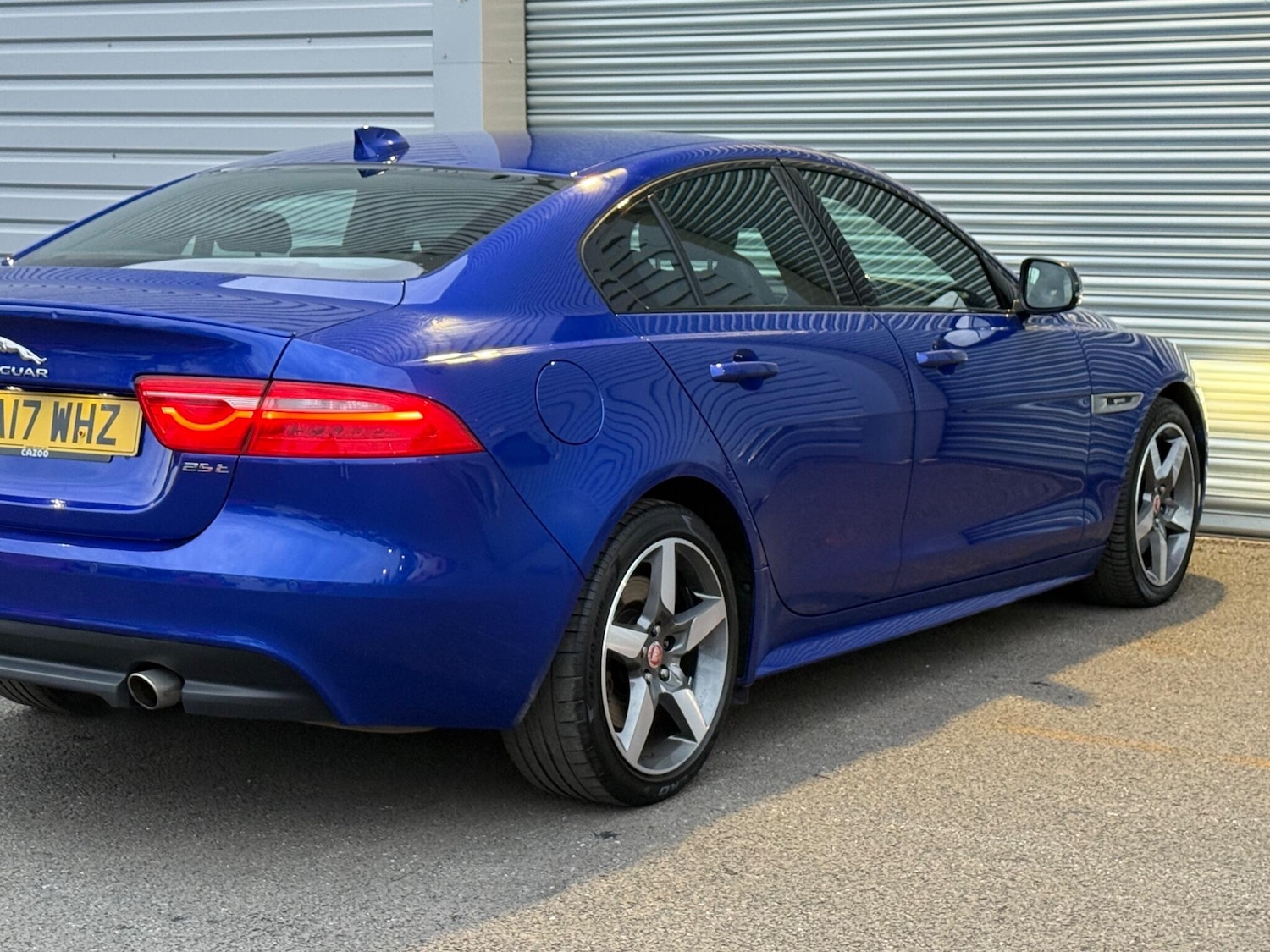 Used Jaguar XE 2017 for sale - 76984897: Photo 14