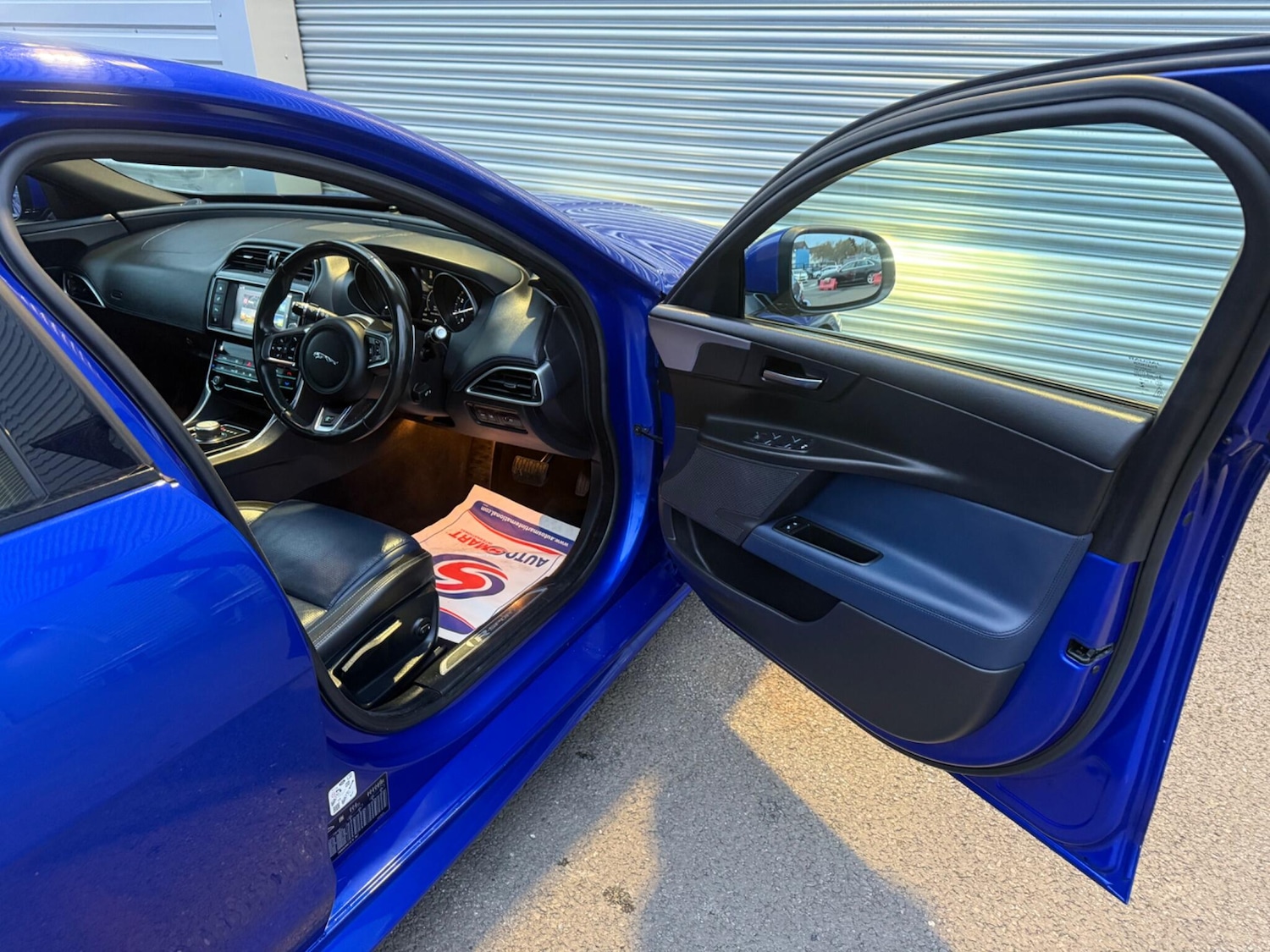 Used Jaguar XE 2017 for sale - 76984897: Photo 15