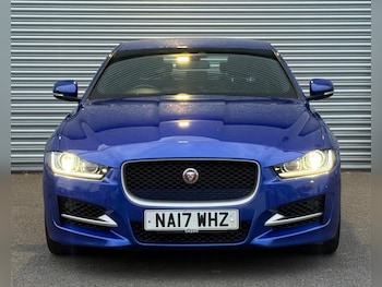 Used Jaguar XE 2017 for sale - 76984897: Photo