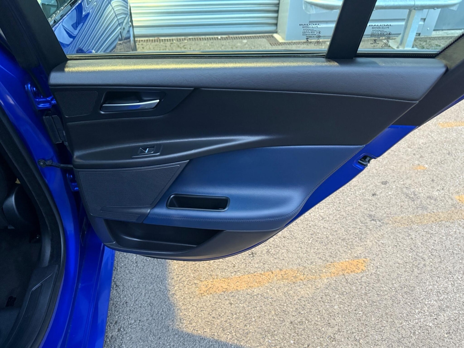 Used Jaguar XE 2017 for sale - 76984897: Photo 30