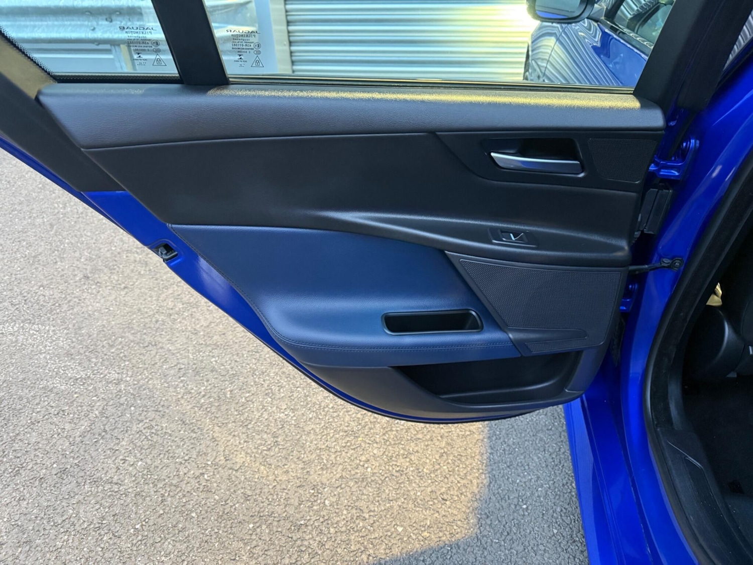 Used Jaguar XE 2017 for sale - 76984897: Photo 35