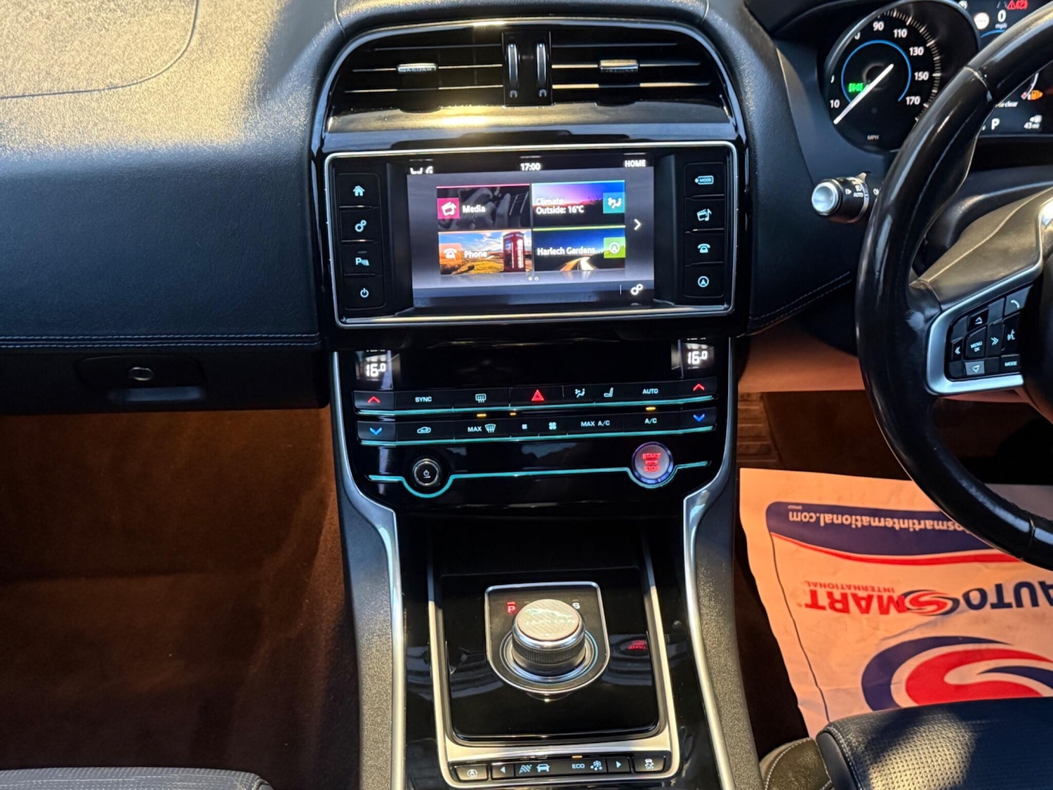 Used Jaguar XE 2017 for sale - 76984897: Photo 41