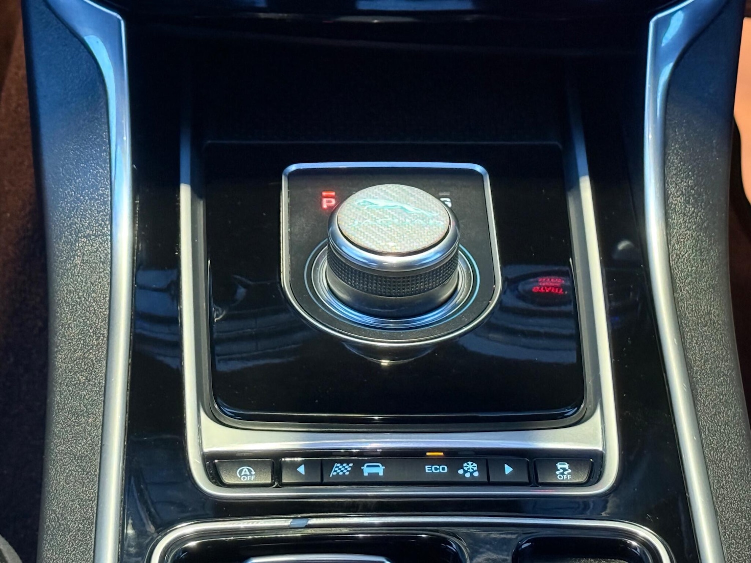 Used Jaguar XE 2017 for sale - 76984897: Photo 43