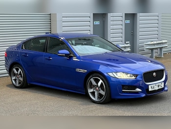 Used Jaguar XE 2017 for sale - 76984897: Photo