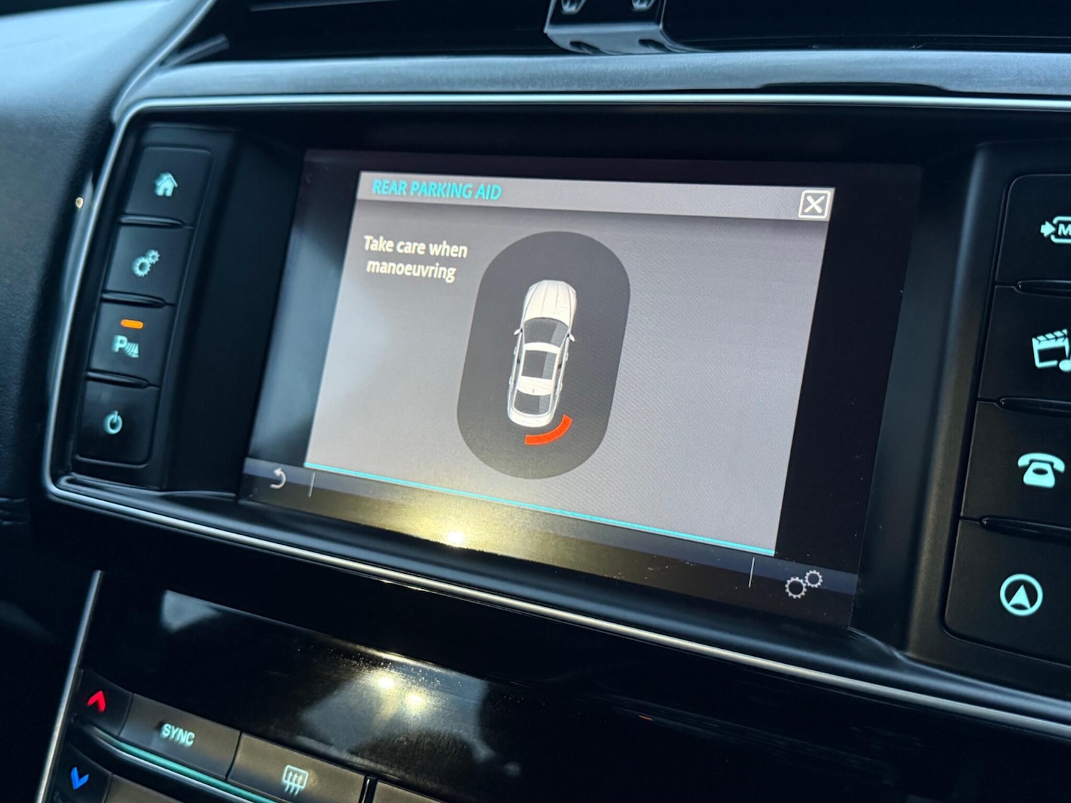 Used Jaguar XE 2017 for sale - 76984897: Photo 52