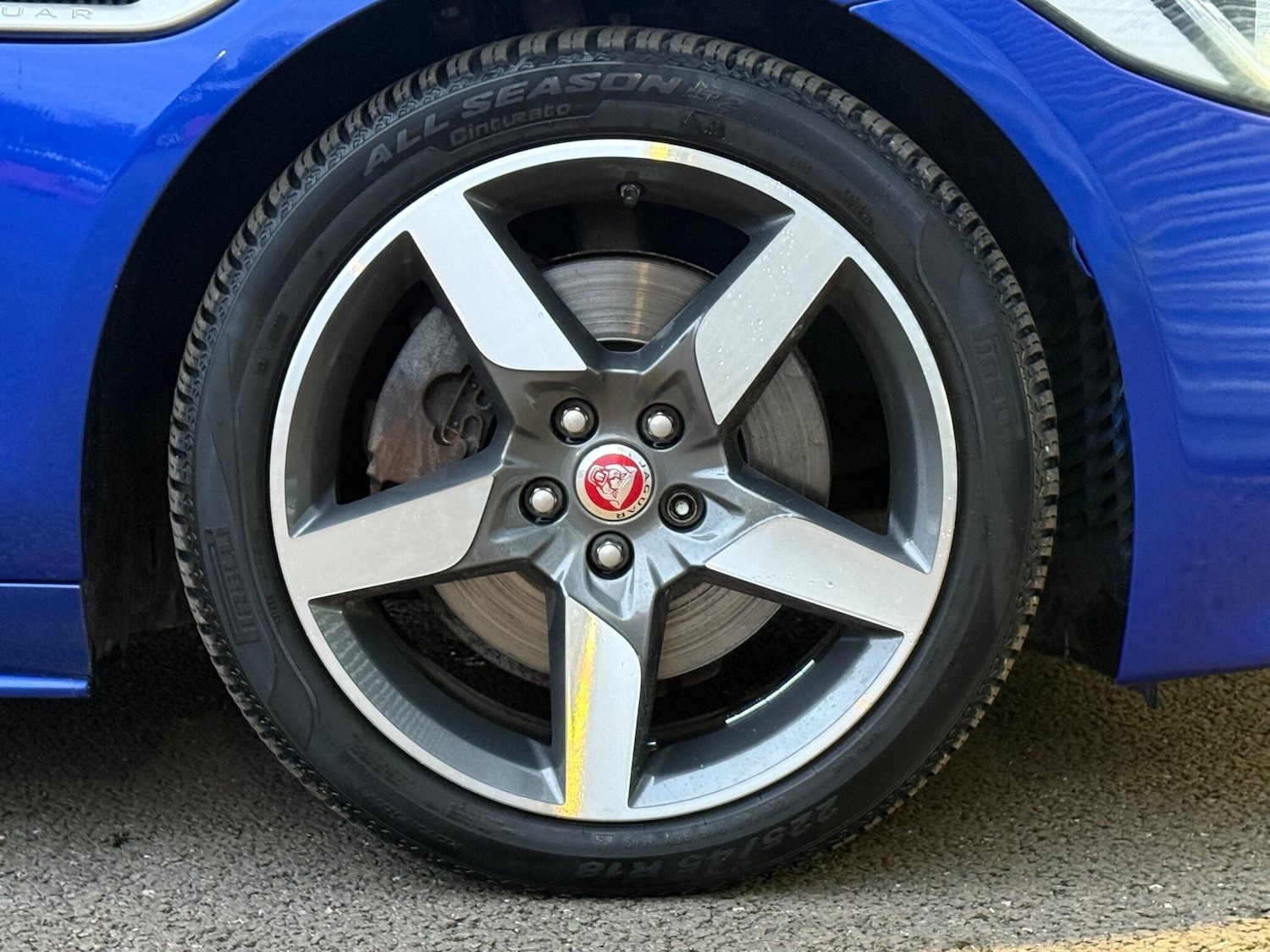 Used Jaguar XE 2017 for sale - 76984897: Photo 78