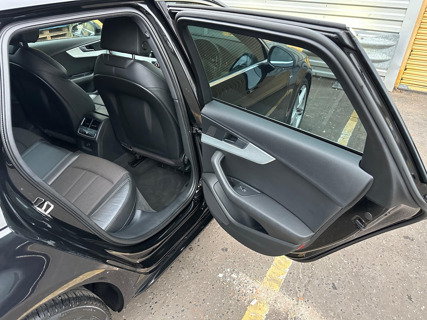 Used Audi A4 Avant 2016 for sale - 76251210: Photo 50