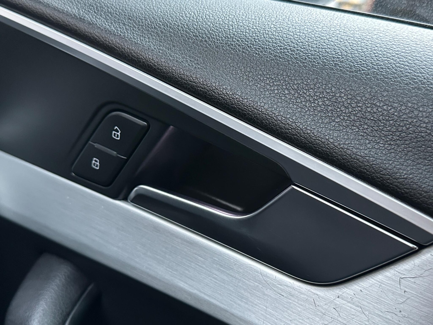 Used Audi A4 2016 for sale - 76984896: Photo 38