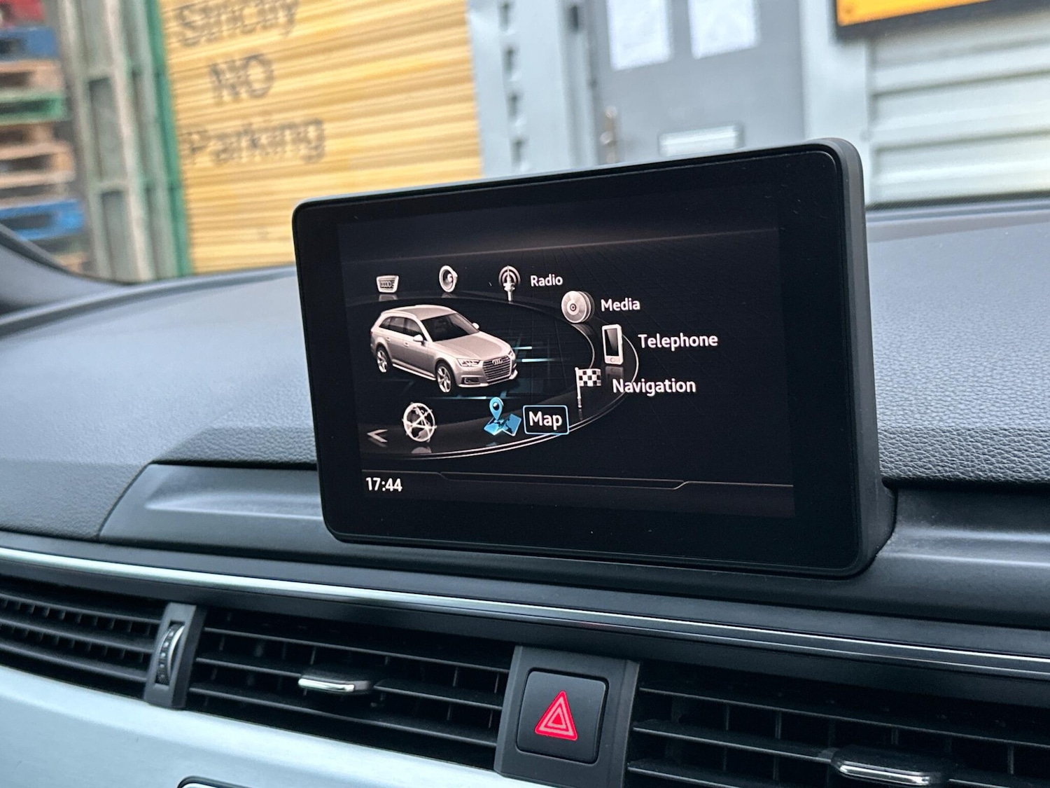 Used Audi A4 2016 for sale - 76984896: Photo 59