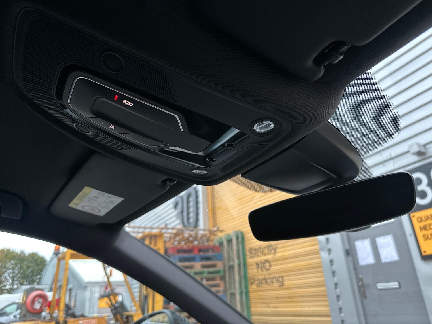 Used Audi A4 2016 for sale - 76984896: Photo 77