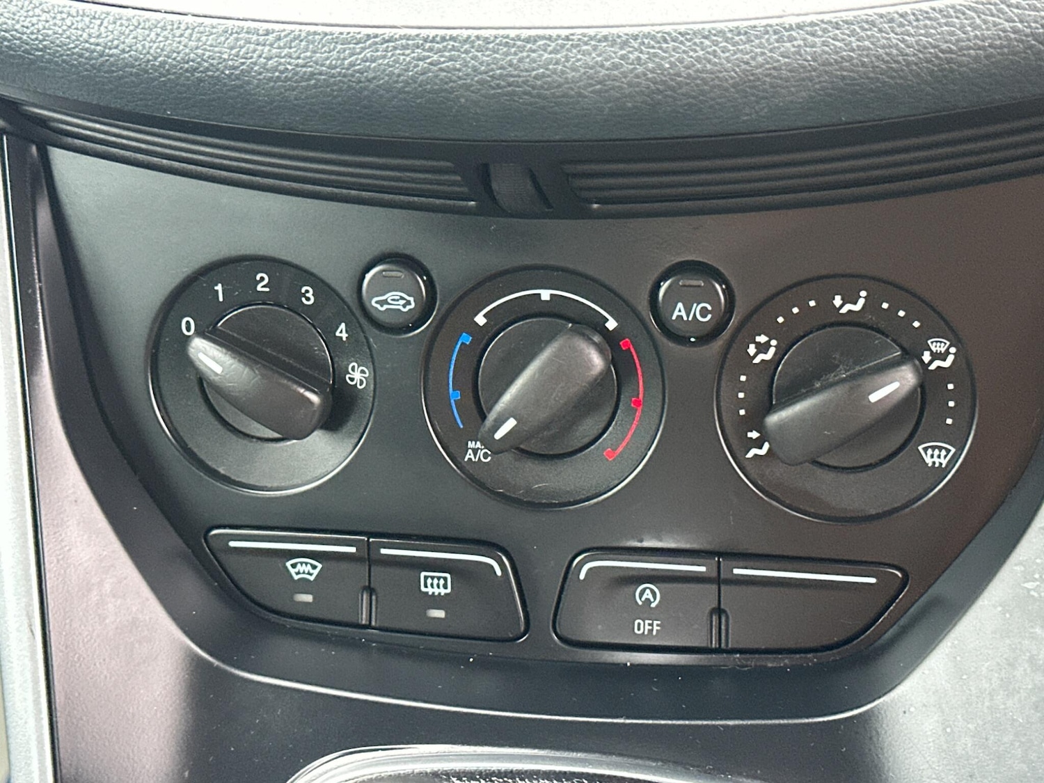 Used Ford C-Max 2014 for sale - 76984895: Photo 35