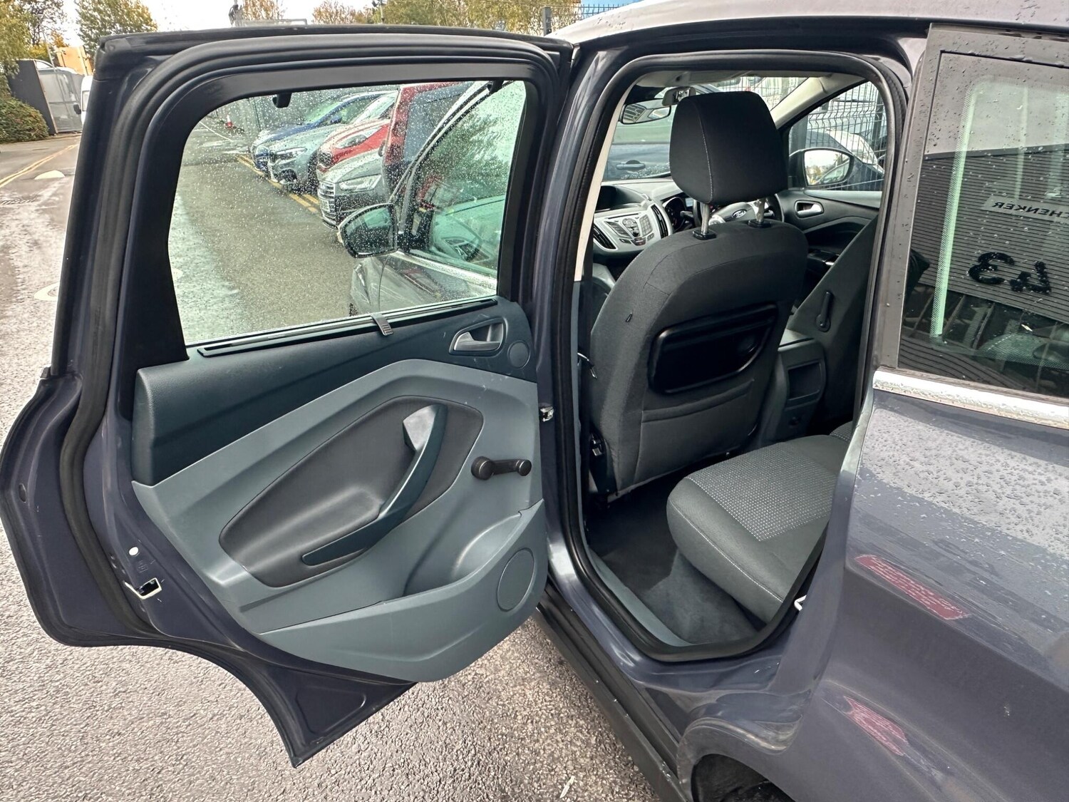 Used Ford C-Max 2014 for sale - 76984895: Photo 46