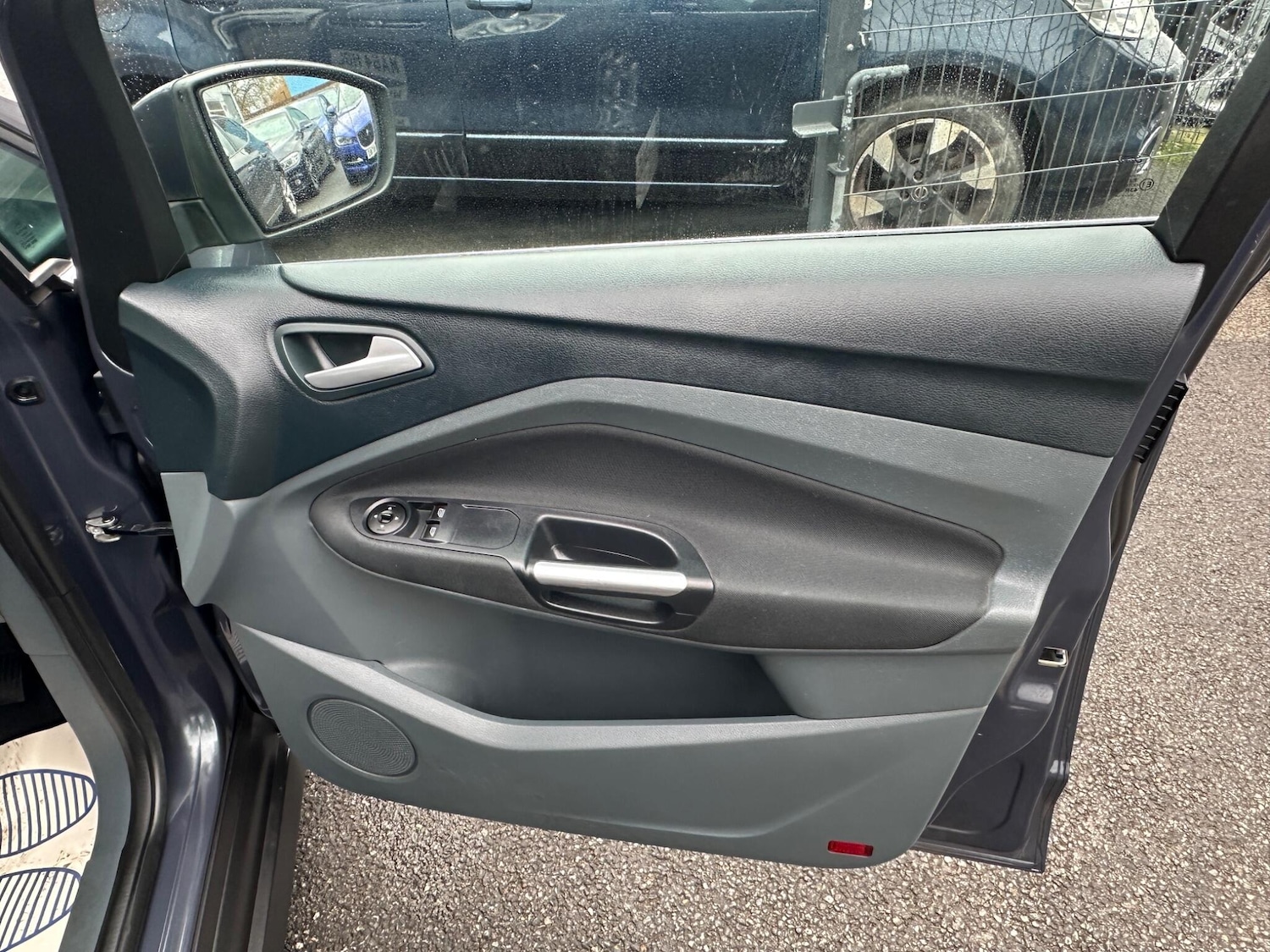 Used Ford C-Max 2014 for sale - 76984895: Photo 50