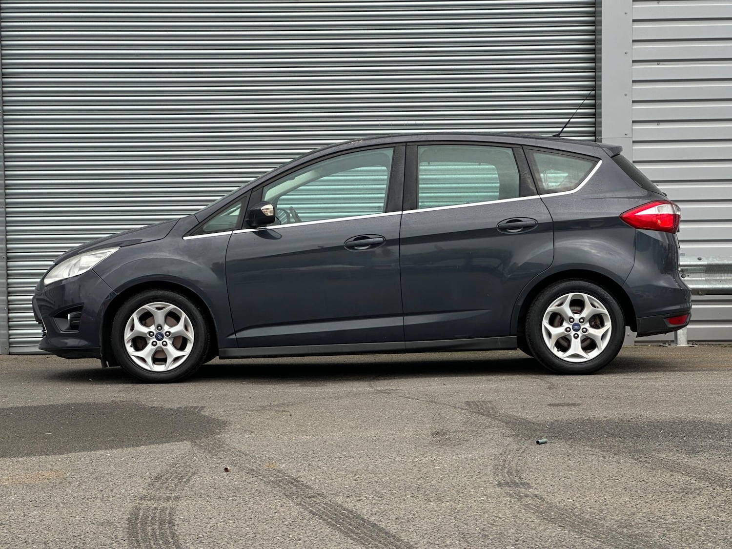 Used Ford C-Max 2014 for sale - 76984895: Photo 7