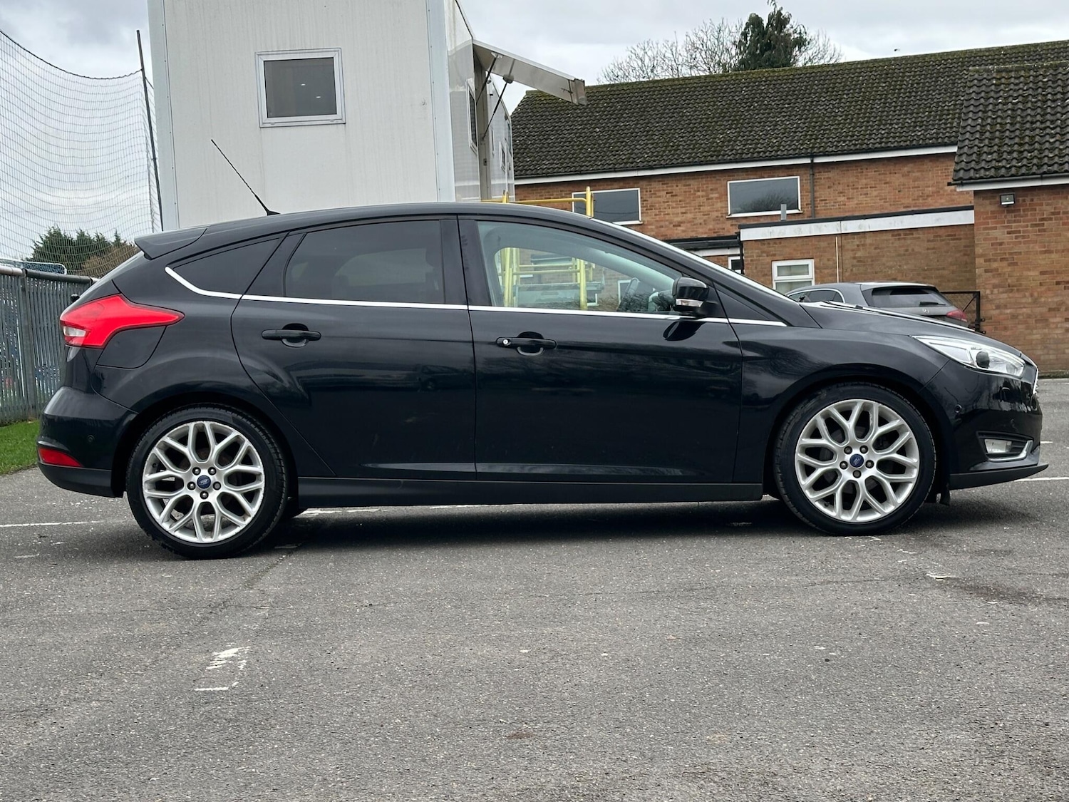 Used Ford Focus 2016 for sale - 77625914: Photo 12