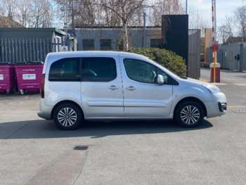 Used Peugeot Partner Tepee 2016 for sale - 74269988: Photo