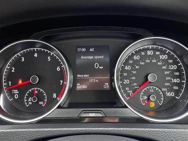 Used Volkswagen Golf 2015 for sale - 76201411: Photo 23