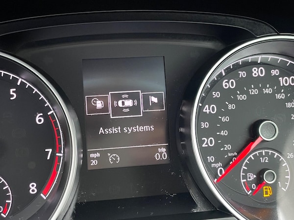 Used Volkswagen Golf 2015 for sale - 76201411: Photo 24