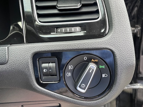 Used Volkswagen Golf 2015 for sale - 76201411: Photo 31