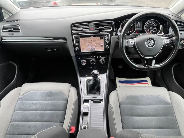 Used Volkswagen Golf 2015 for sale - 76201411: Photo 44