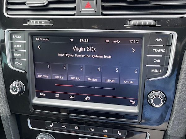Used Volkswagen Golf 2015 for sale - 76201411: Photo 46