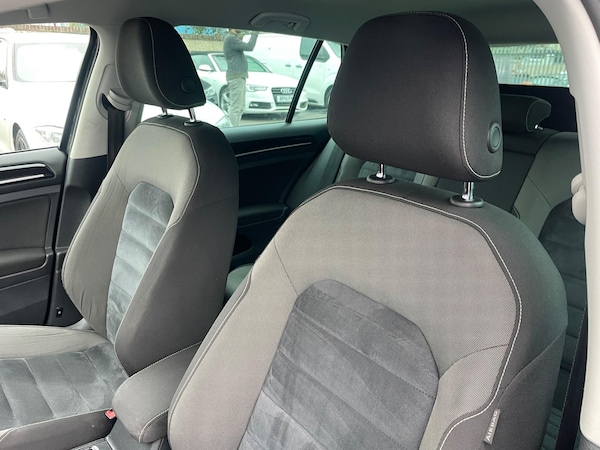 Used Volkswagen Golf 2015 for sale - 76201411: Photo 50
