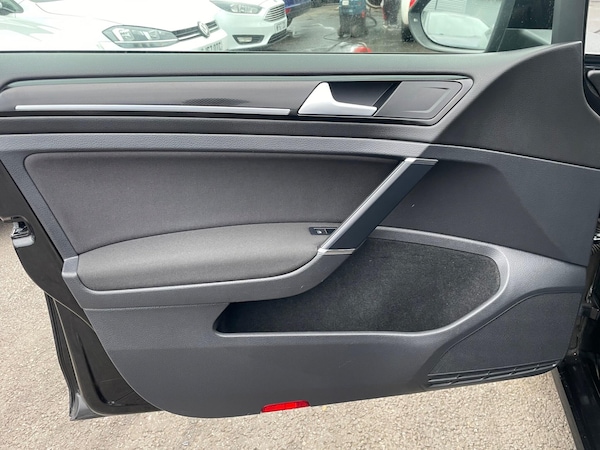 Used Volkswagen Golf 2015 for sale - 76201411: Photo 52