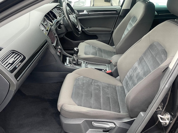 Used Volkswagen Golf 2015 for sale - 76201411: Photo 55