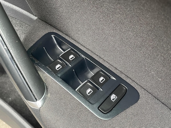 Used Volkswagen Golf 2015 for sale - 76201411: Photo 60