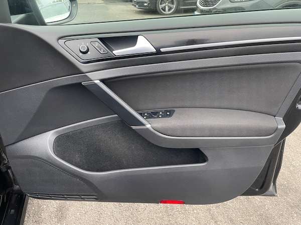 Used Volkswagen Golf 2015 for sale - 76201411: Photo 63