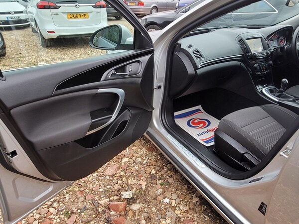 Used Vauxhall Insignia 2016 for sale - 76020407: Photo 17
