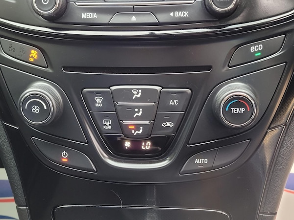 Used Vauxhall Insignia 2016 for sale - 76020407: Photo 40