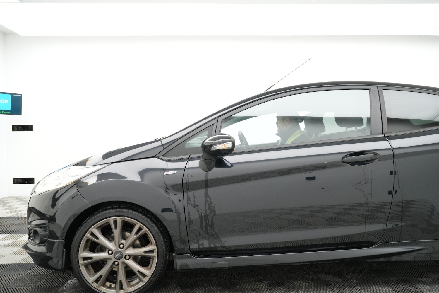 Used Ford Fiesta 2016 for sale - 76759714: Photo 5