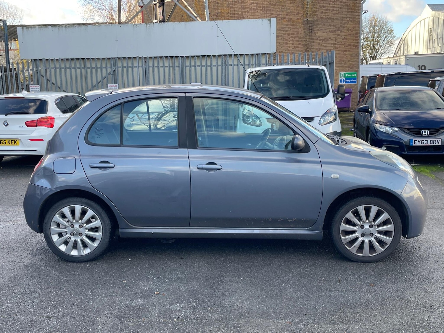 Used Nissan Micra 2009 for sale - 76831792: Photo 2