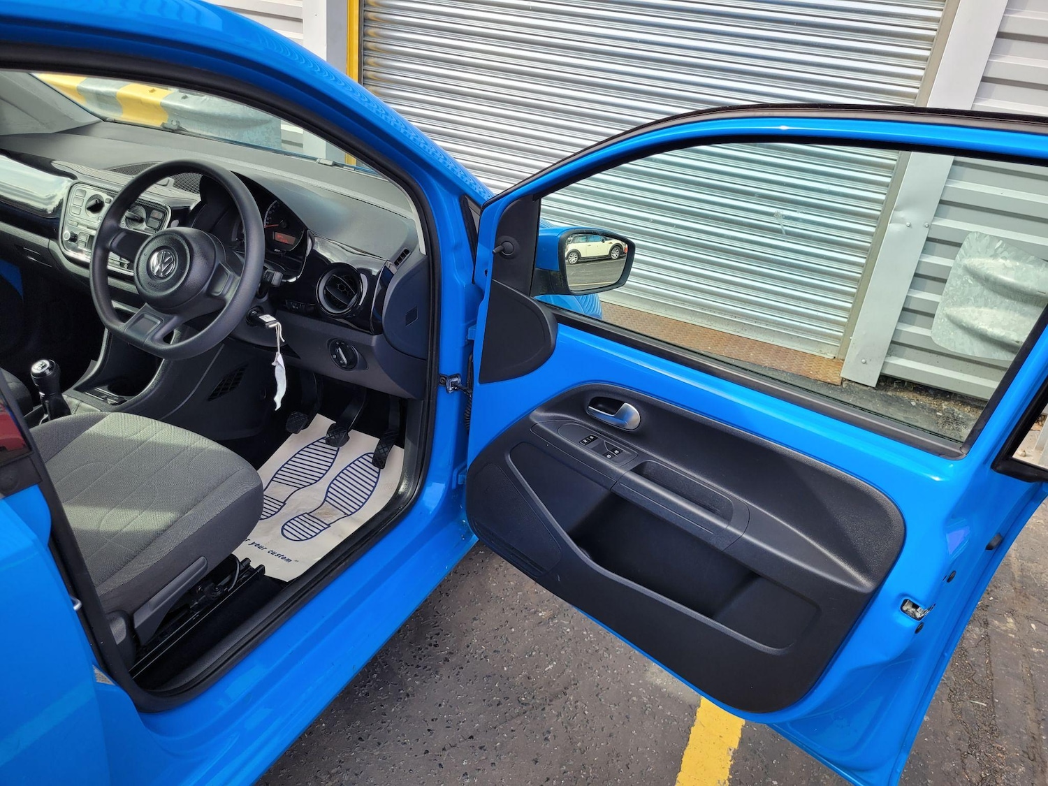 Used Volkswagen up! 2015 for sale - 76408763: Photo 7