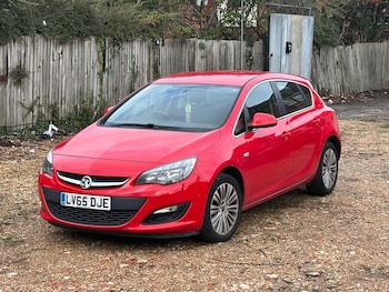 Used Vauxhall Astra 2015 for sale - 76561264: Photo
