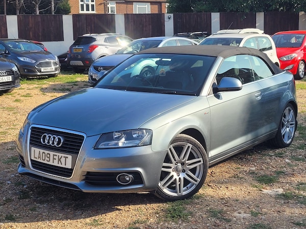 Used Audi A3 Cabriolet 2009 for sale - 76084420: Photo 11