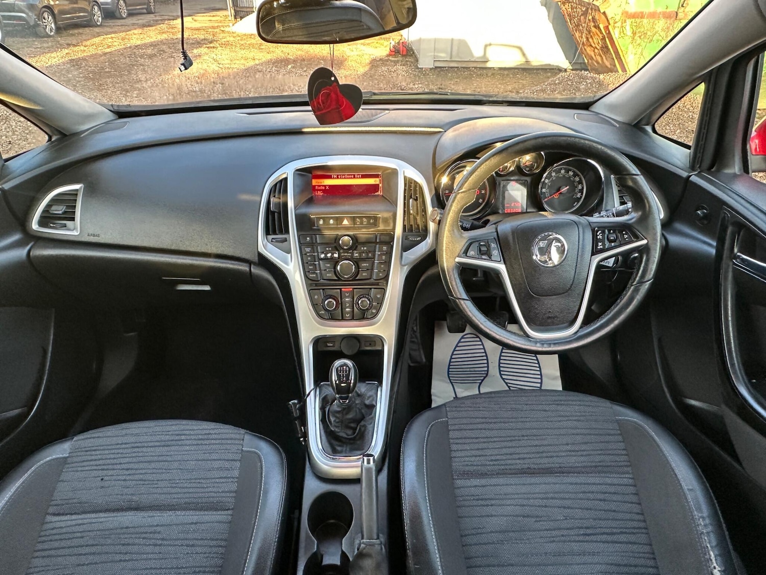 Used Vauxhall Astra 2015 for sale - 76984894: Photo 13