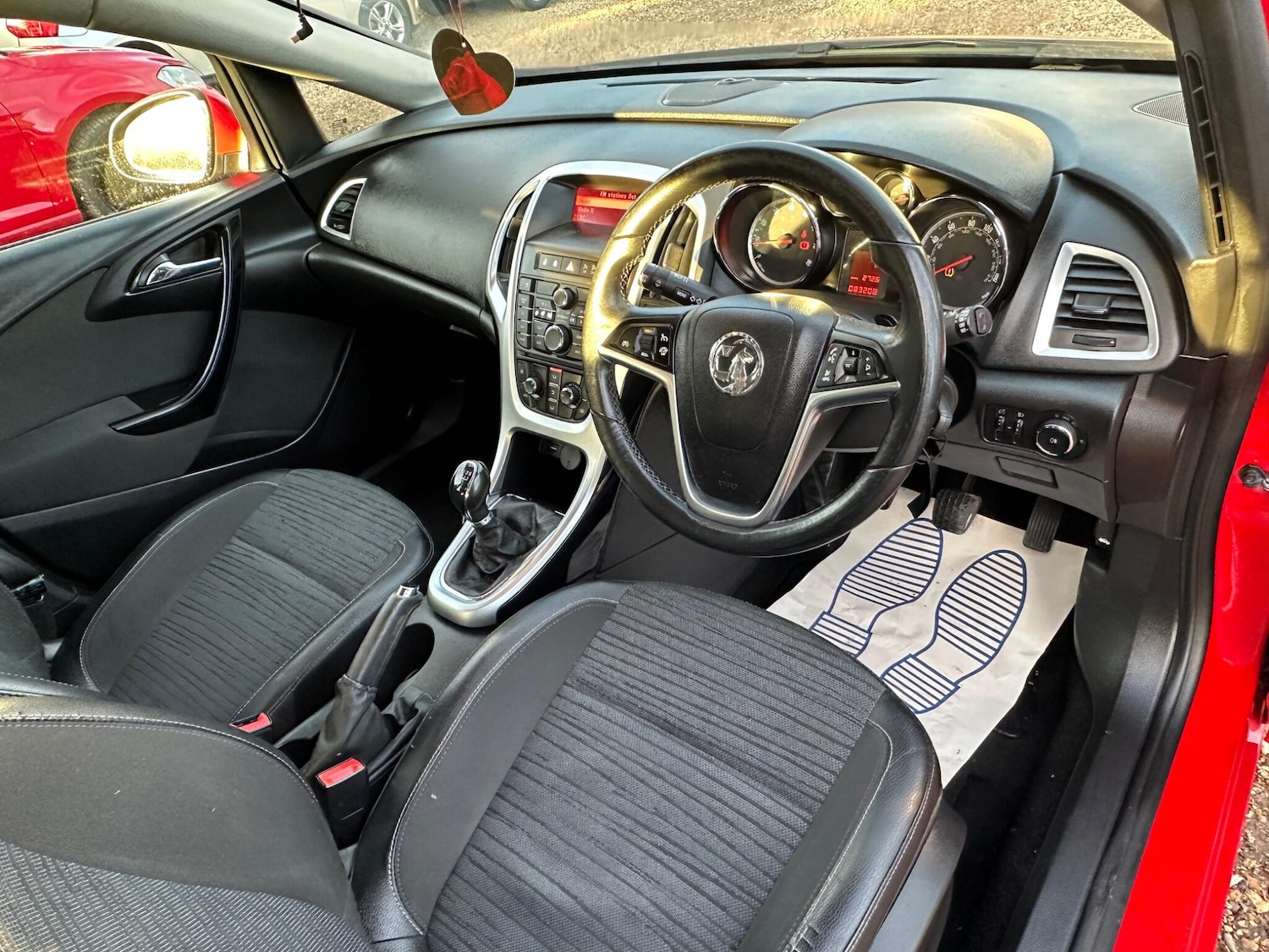 Used Vauxhall Astra 2015 for sale - 76984894: Photo 16