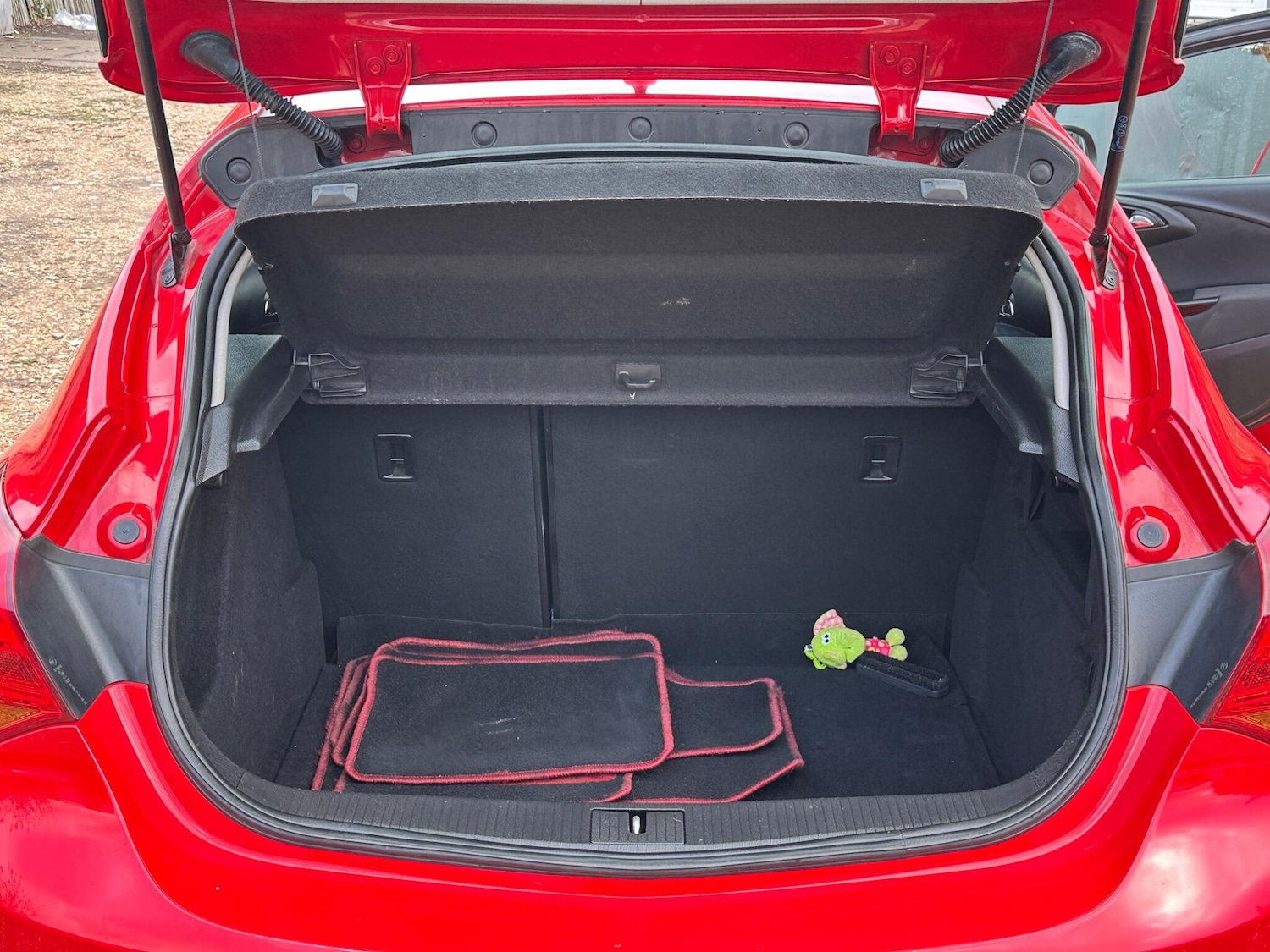 Used Vauxhall Astra 2015 for sale - 76984894: Photo 40