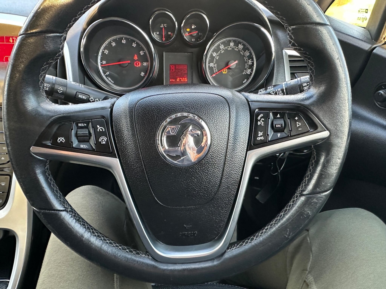 Used Vauxhall Astra 2015 for sale - 76984894: Photo 41