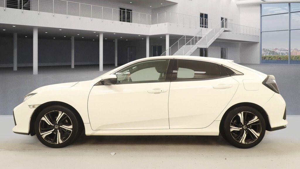 Used Honda Civic 2017 for sale - 78019700: Photo 6