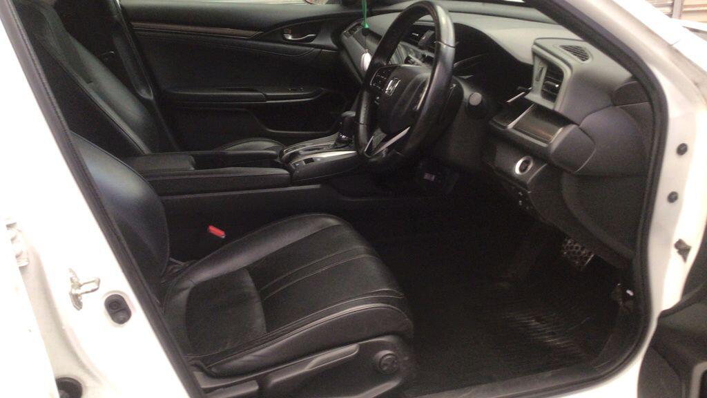 Used Honda Civic 2017 for sale - 78019700: Photo 9