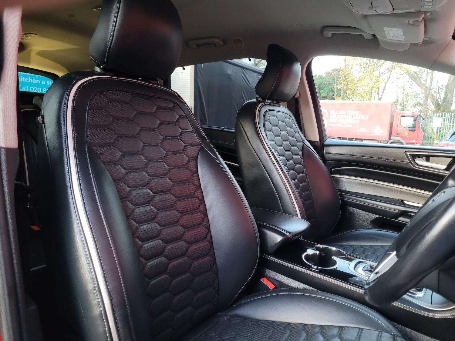 Used Ford S-Max 2017 for sale - 76984891: Photo 14