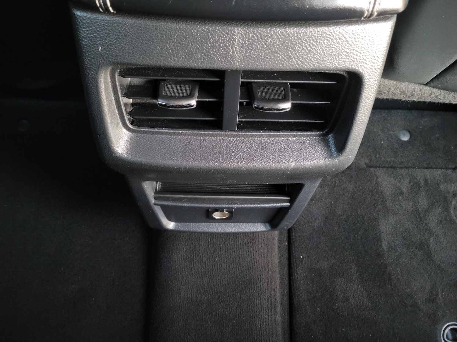 Used Ford S-Max 2017 for sale - 76984891: Photo 22