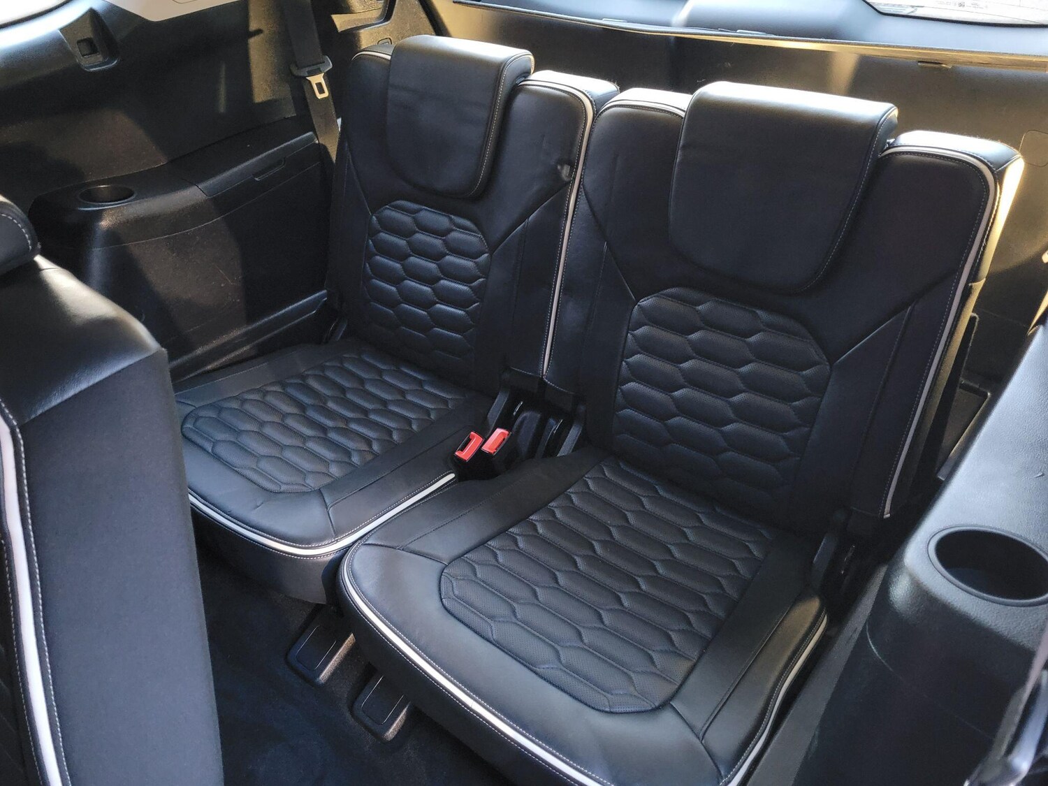 Used Ford S-Max 2017 for sale - 76984891: Photo 33