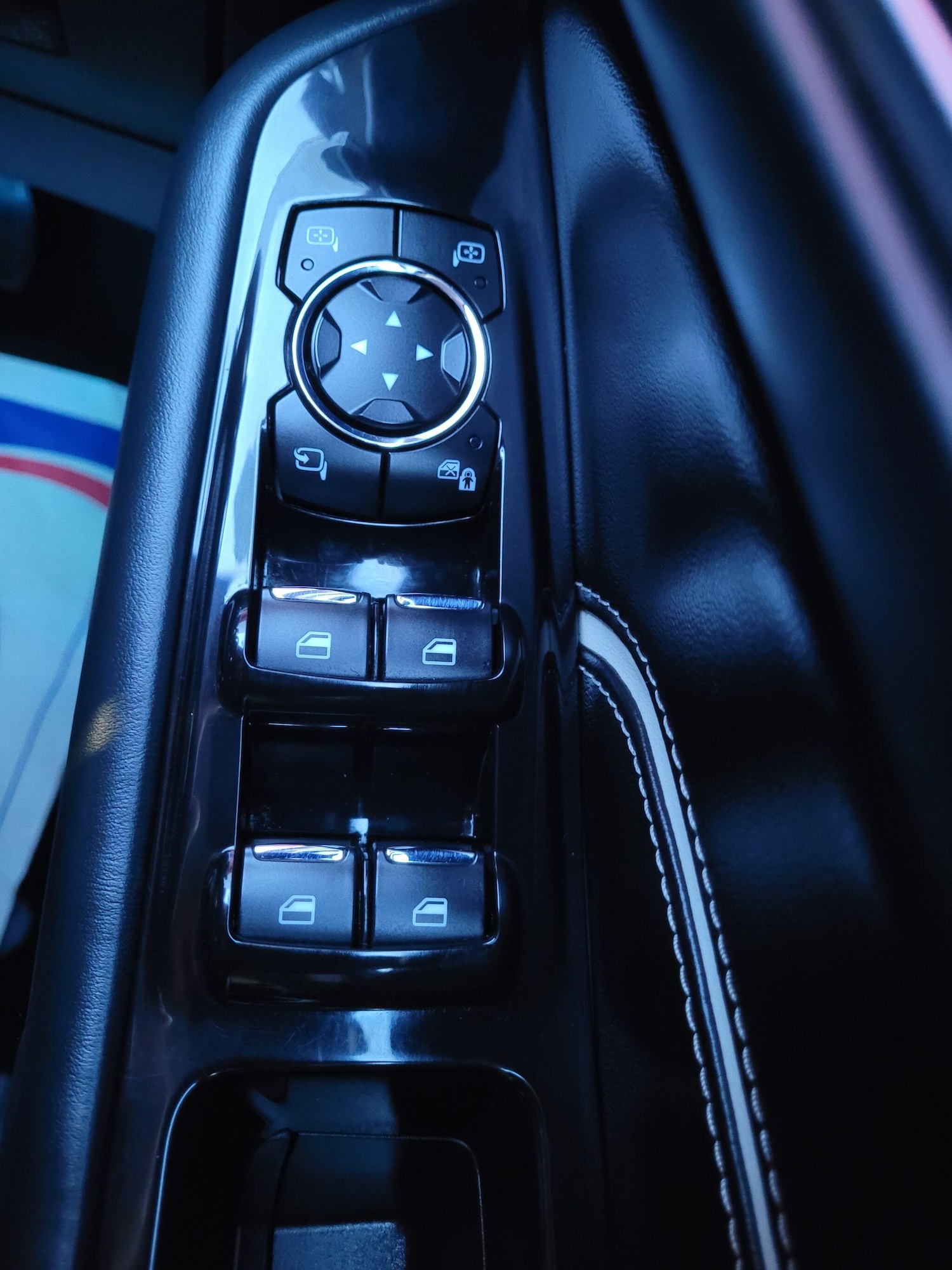 Used Ford S-Max 2017 for sale - 76984891: Photo 41